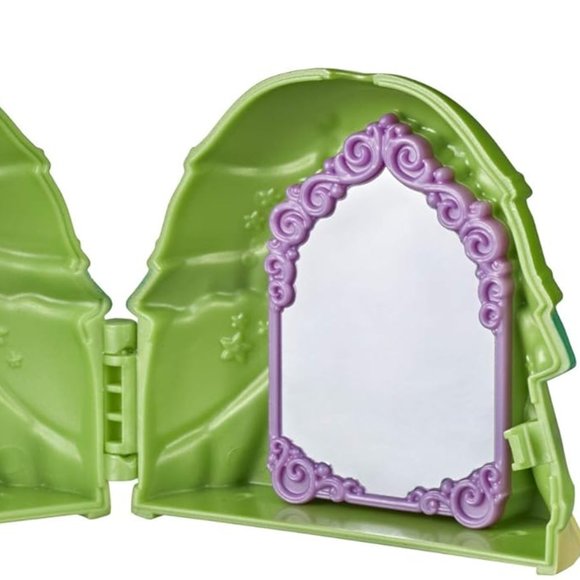 Fashion Surprise Princess 10 pcs ages 4+ Tiana great as a cake toper - Picture 11 of 11